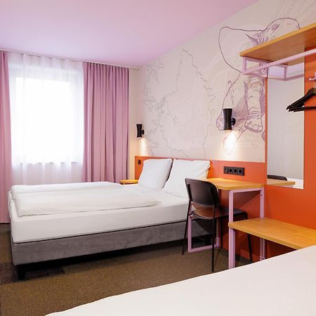 Mcdreams Hotel Wuppertal City Екстериор снимка