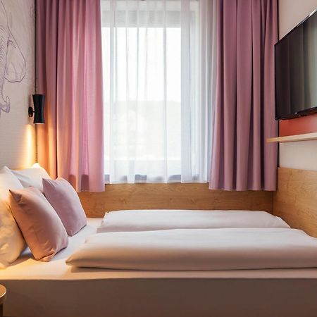 Mcdreams Hotel Wuppertal City Екстериор снимка