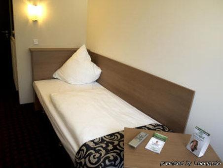 Mcdreams Hotel Wuppertal City Екстериор снимка