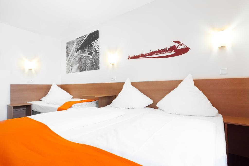 Mcdreams Hotel Wuppertal City Екстериор снимка