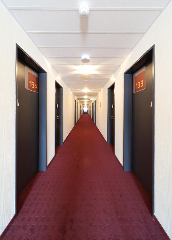 Mcdreams Hotel Wuppertal City Екстериор снимка