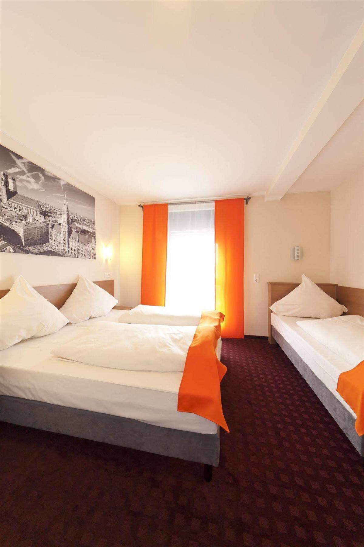 Mcdreams Hotel Wuppertal City Екстериор снимка