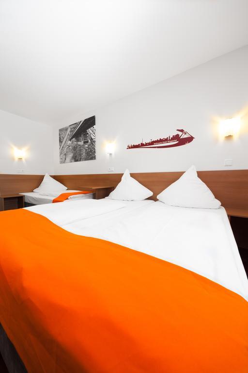 Mcdreams Hotel Wuppertal City Екстериор снимка